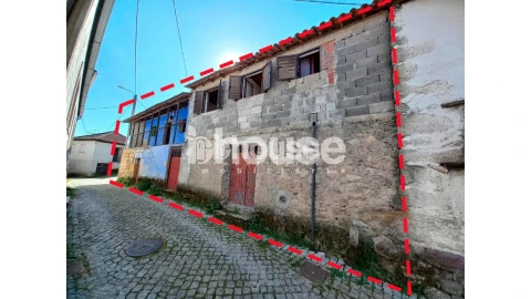 Moradia T3 para Venda em Sonim e Barreiros