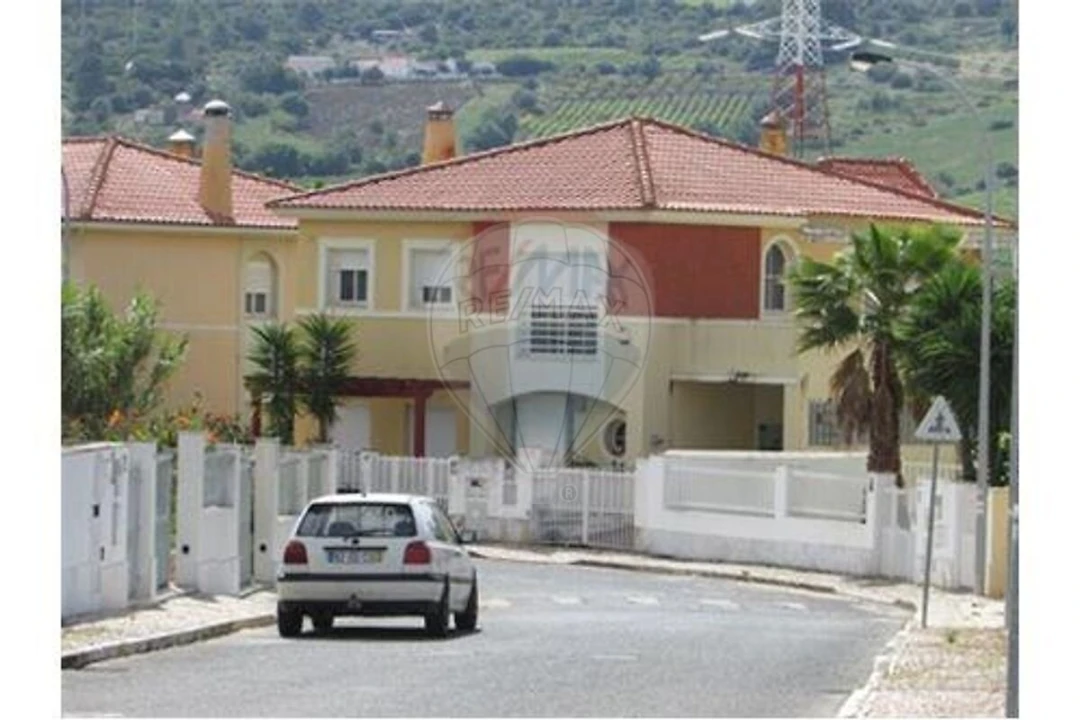 Terreno para Venda em Carregado e Cadafais Foto 6