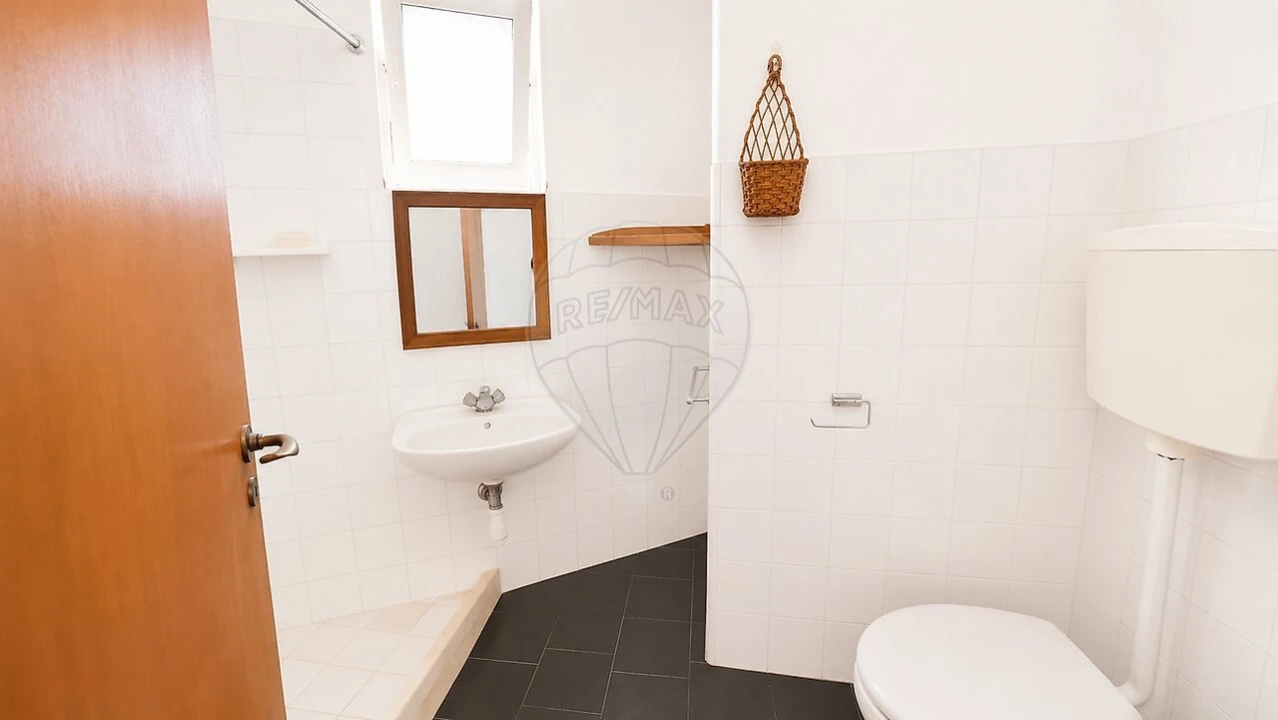 Apartamento T3 para Venda em Lagos (São Sebastião e Santa Maria) Foto 31