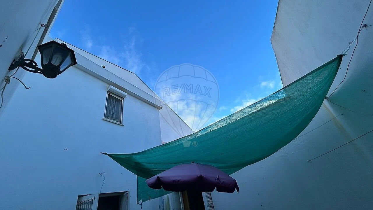 Apartamento T3 para Venda em Lagos (São Sebastião e Santa Maria) Foto 1
