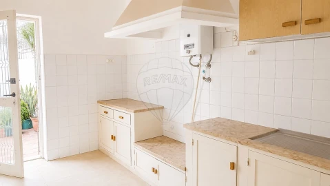 Apartamento T3 para Venda em Lagos (São Sebastião e Santa Maria)