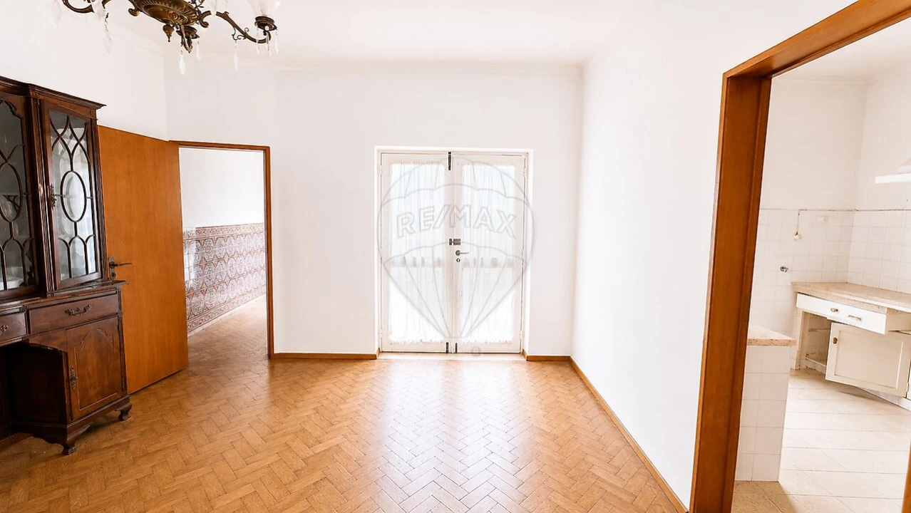 Apartamento T3 para Venda em Lagos (São Sebastião e Santa Maria) Foto 5