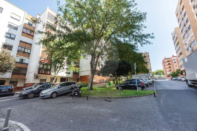 Apartamento T2 para Venda em Alfragide
