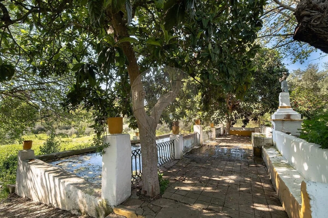 Moradia T6 para Venda em Nossa Senhora da Expectação Foto 25