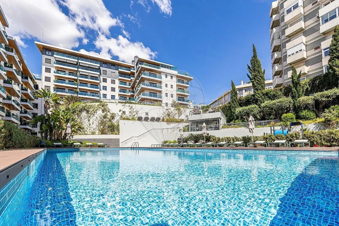 Apartamento T4 para Venda em Estrela Foto 38