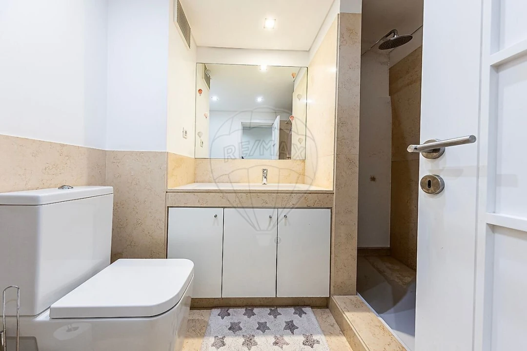 Apartamento T4 para Venda em Estrela Foto 13