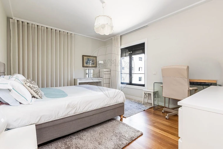 Apartamento T4 para Venda em Estrela Foto 22