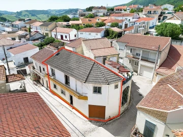 Moradia T4 para Venda em Abrigada e Cabanas de Torres