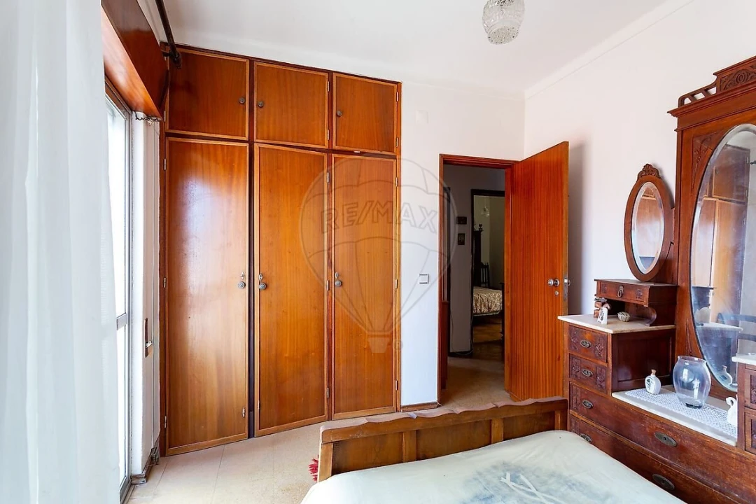 Moradia T4 para Venda em Abrigada e Cabanas de Torres Foto 28