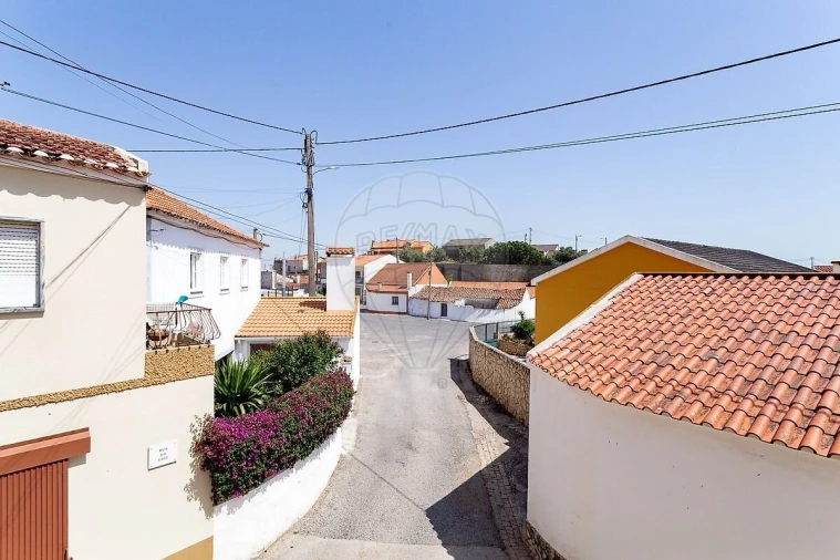 Moradia T4 para Venda em Abrigada e Cabanas de Torres Foto 34