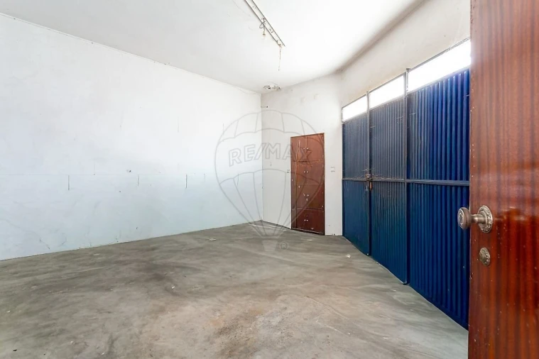 Moradia T4 para Venda em Abrigada e Cabanas de Torres Foto 38