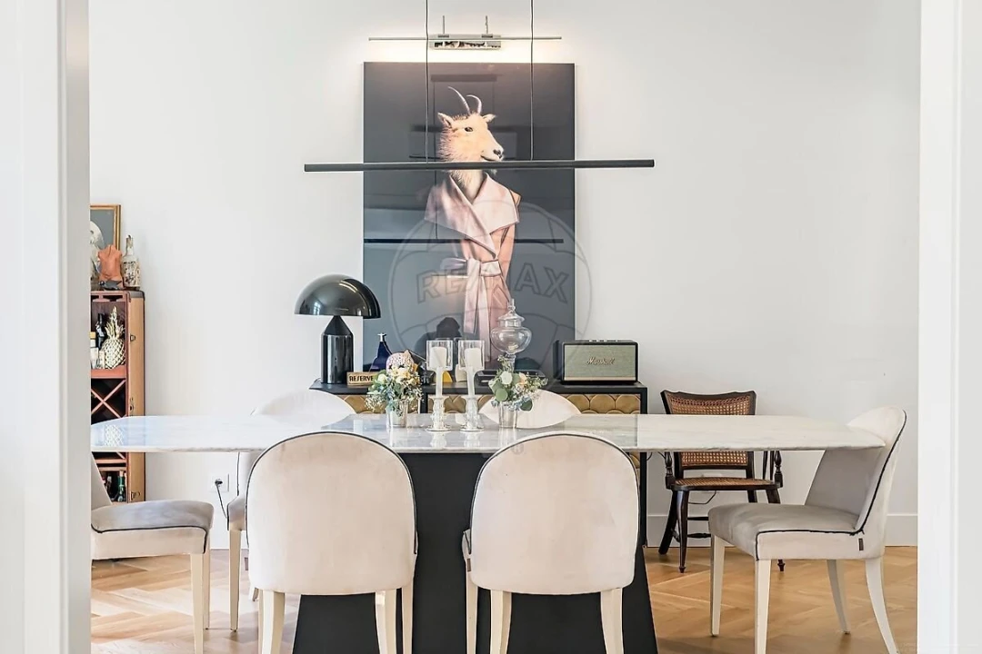 Apartamento T5 para Venda em Santo António Foto 5