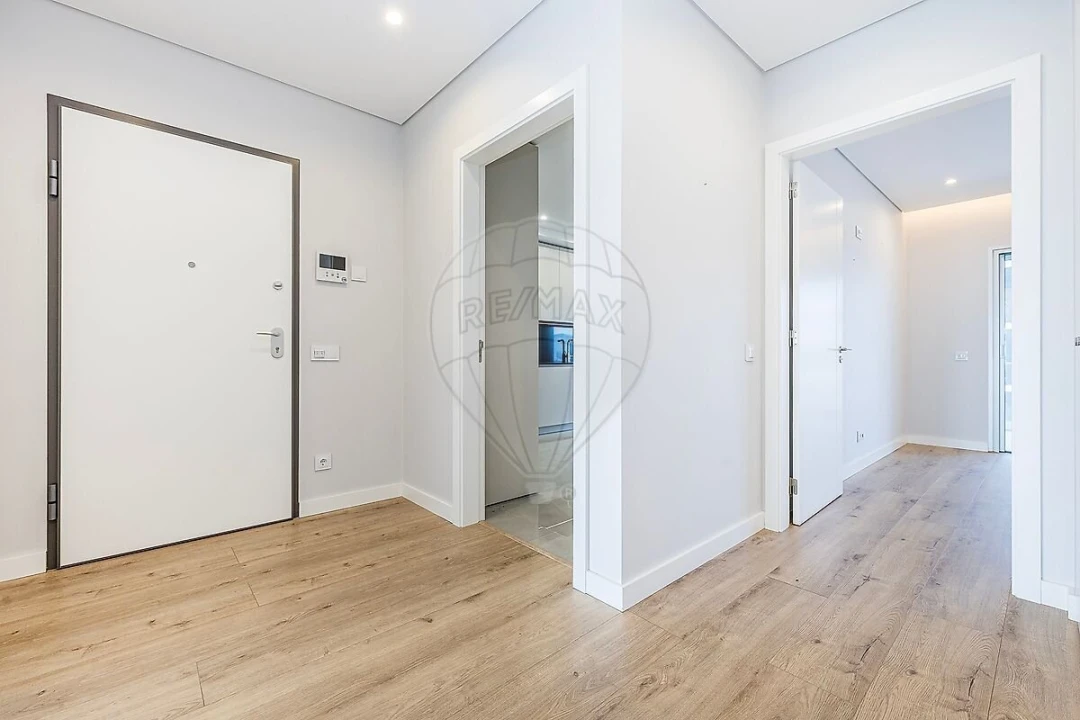 Apartamento T2 para Venda em Carnaxide e Queijas Foto 7