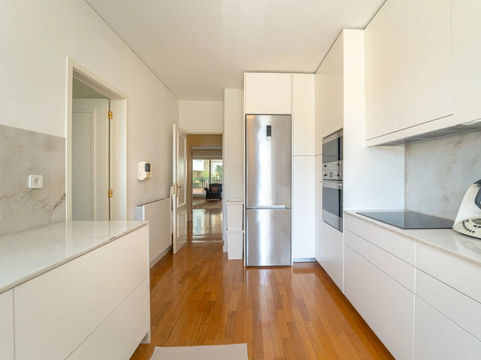 Apartamento T4 para Venda em Aldoar, Foz do Douro e Nevogilde Foto 22