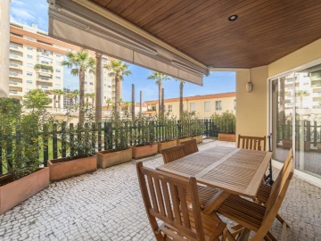 Apartamento T4 para Venda em Aldoar, Foz do Douro e Nevogilde