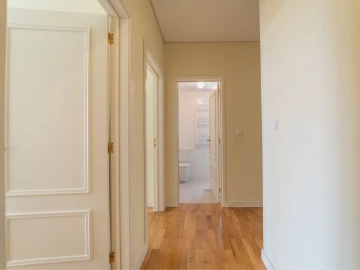 Apartamento T4 para Venda em Aldoar, Foz do Douro e Nevogilde