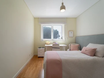Apartamento T4 para Venda em Aldoar, Foz do Douro e Nevogilde