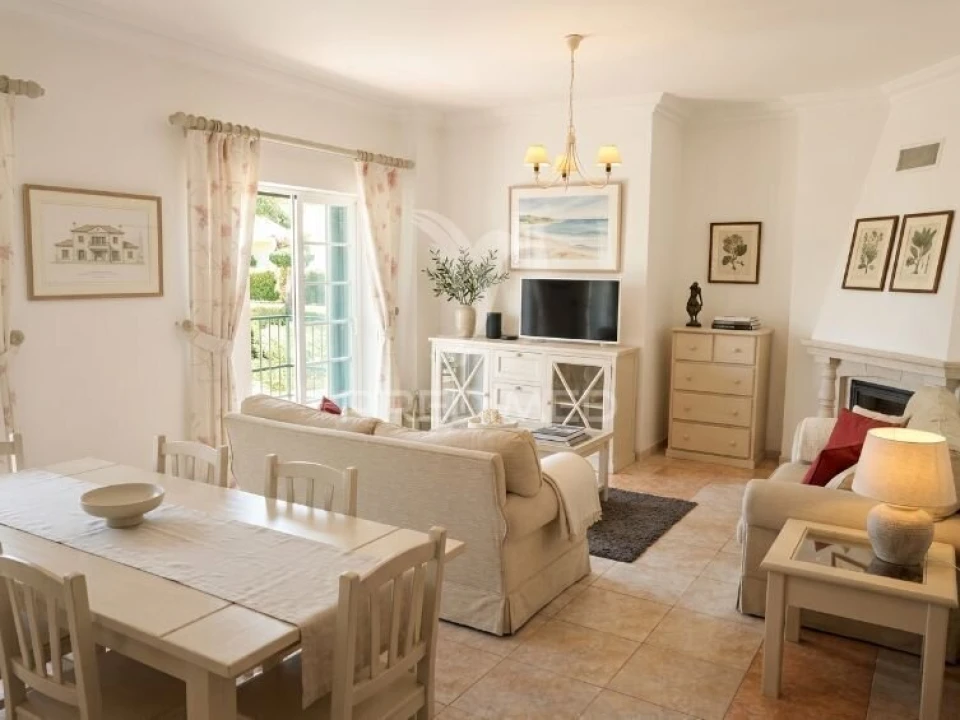 Apartamento T3 para Venda em Quarteira Foto 6