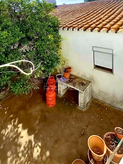 Moradia T4 para Venda em Redondo