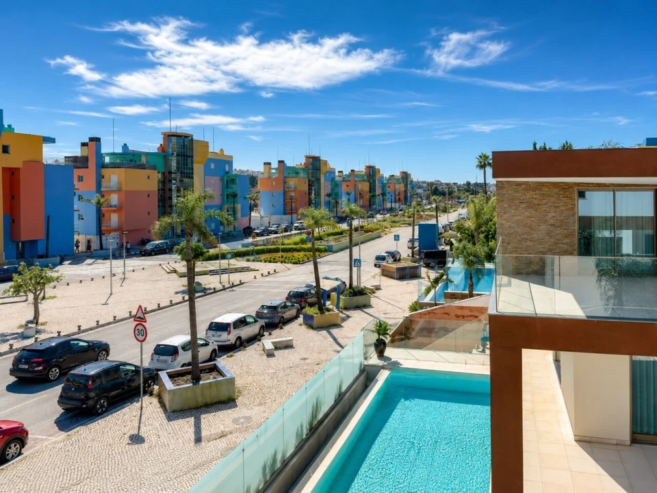 Moradia T3 para Venda em Albufeira e Olhos de Água Foto 1