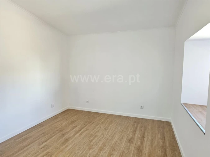 Moradia T2 para Venda em Souto da Casa Foto 10