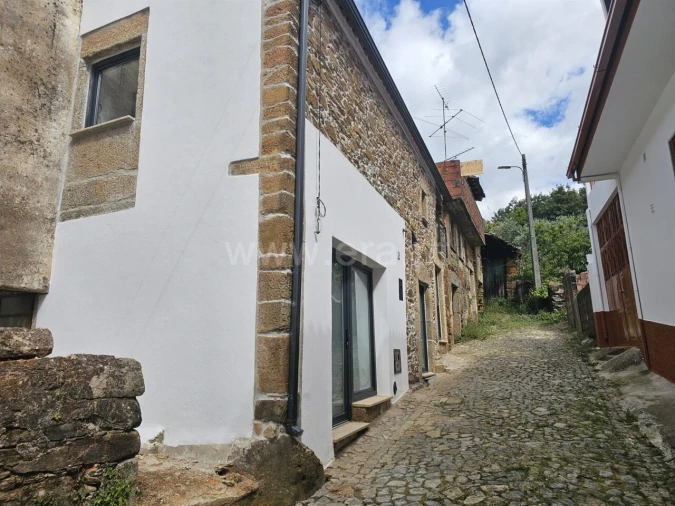 Moradia T2 para Venda em Souto da Casa Foto 20