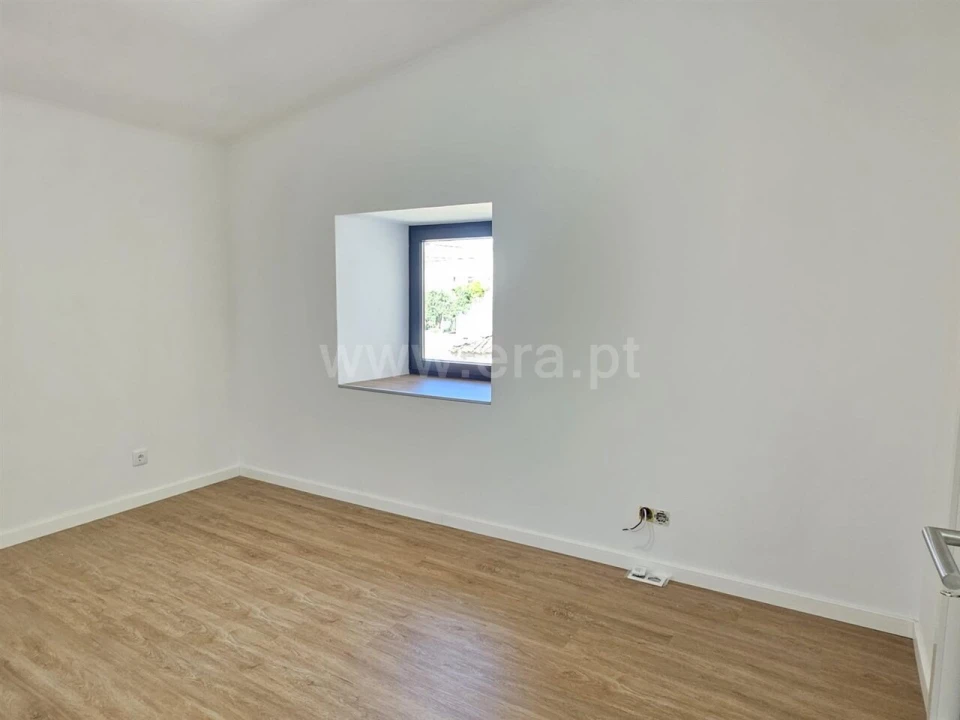 Moradia T2 para Venda em Souto da Casa Foto 11