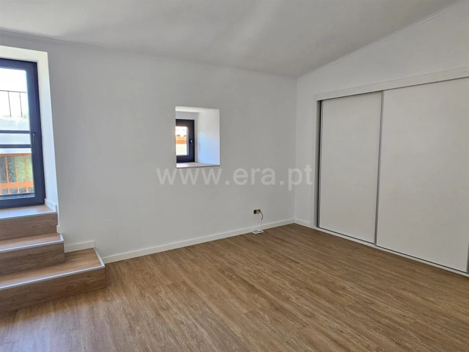 Moradia T2 para Venda em Souto da Casa Foto 12
