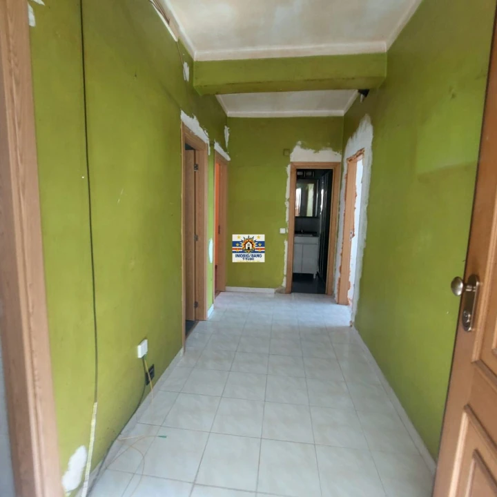 Apartamento T3 para Venda em Seixal, Arrentela e Aldeia de Paio Pires Foto 3