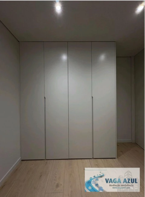 Apartamento T2 para Venda em Gondomar (São Cosme), Valbom e Jovim