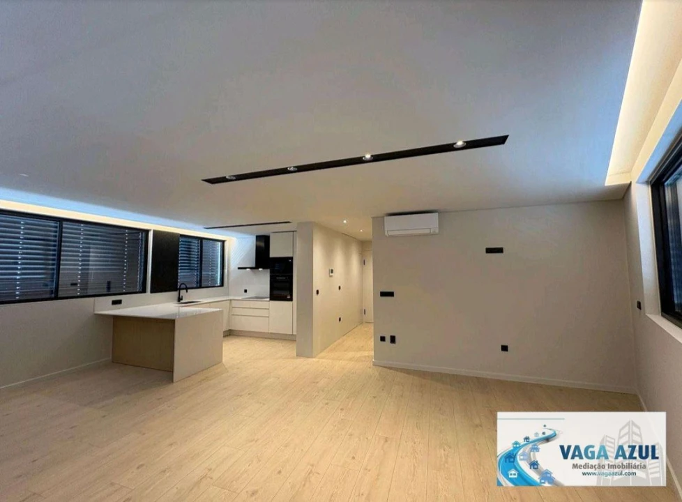 Apartamento T1 para Venda em Gondomar (São Cosme), Valbom e Jovim Foto 1