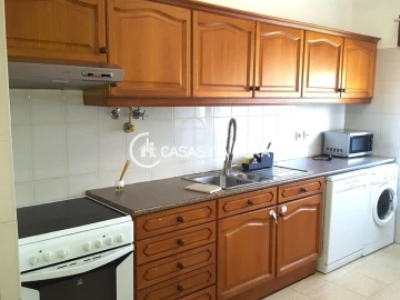Apartamento T2 para Arrendamento em União das Freguesias de Setúbal