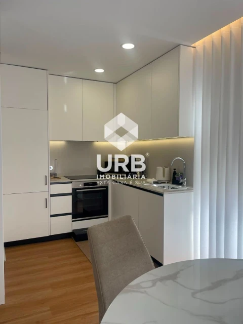 Apartamento T2 para Arrendamento em Real, Dume e Semelhe