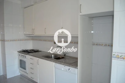 Apartamento T2 para Venda em Cidade da Maia