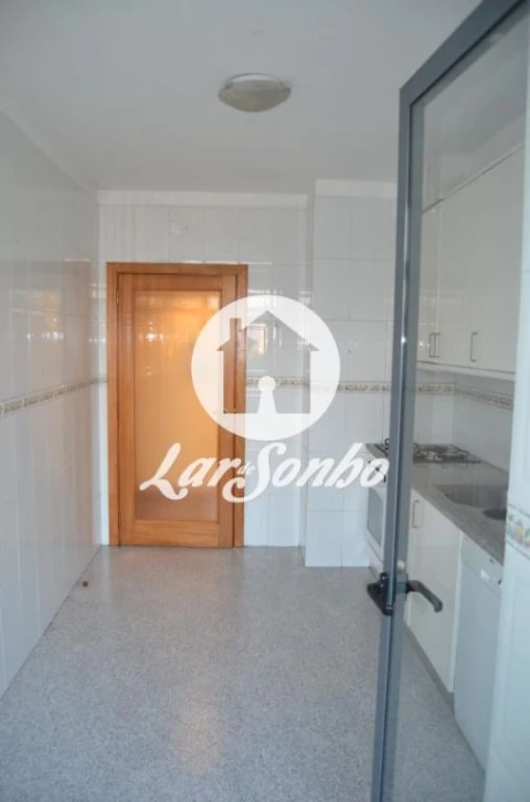 Apartamento T2 para Venda em Cidade da Maia