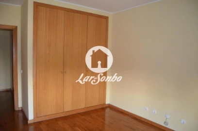 Apartamento T2 para Venda em Cidade da Maia