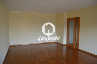 Apartamento T2 para Venda em Cidade da Maia