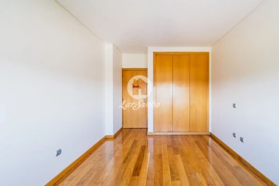 Apartamento T3 para Venda em Cidade da Maia