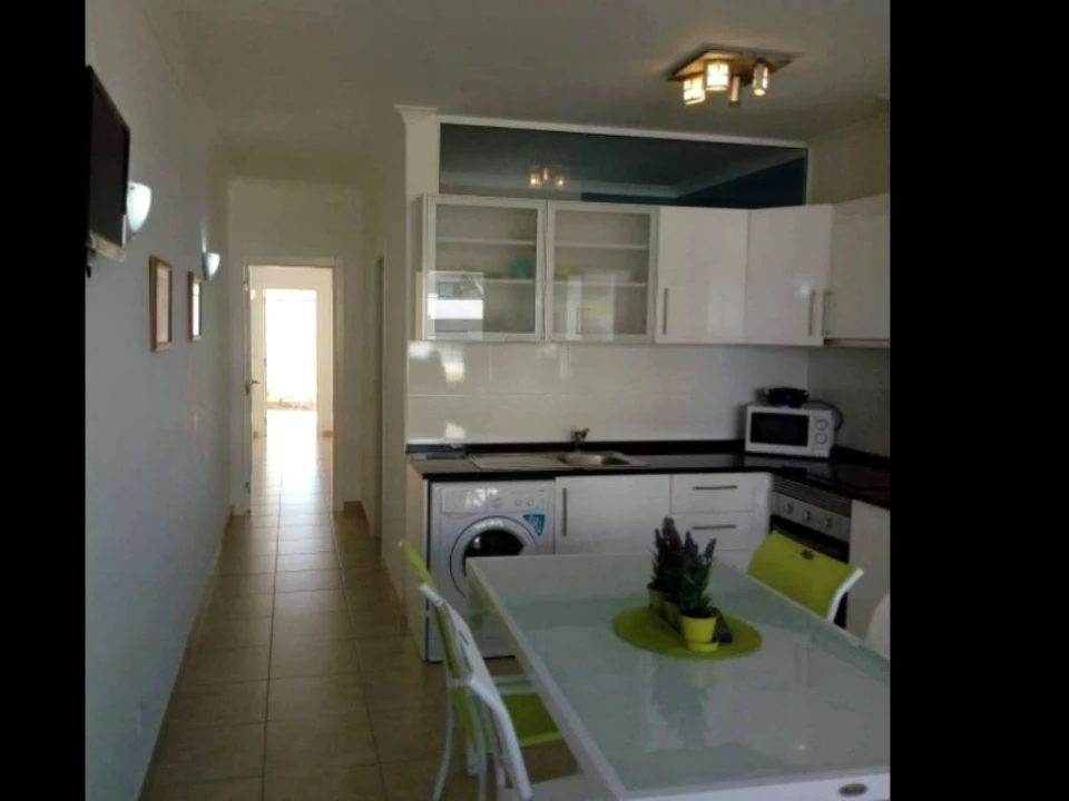Apartamento T2 para Arrendamento férias em Albufeira e Olhos de Água Foto 3