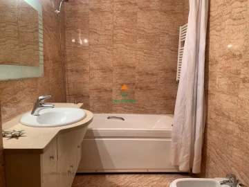 Apartamento T3 para Arrendamento em Gondomar (São Cosme), Valbom e Jovim