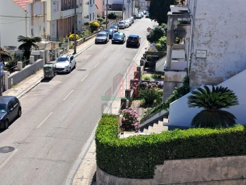 Apartamento T4 para Venda em Santo Antonio dos Olivais