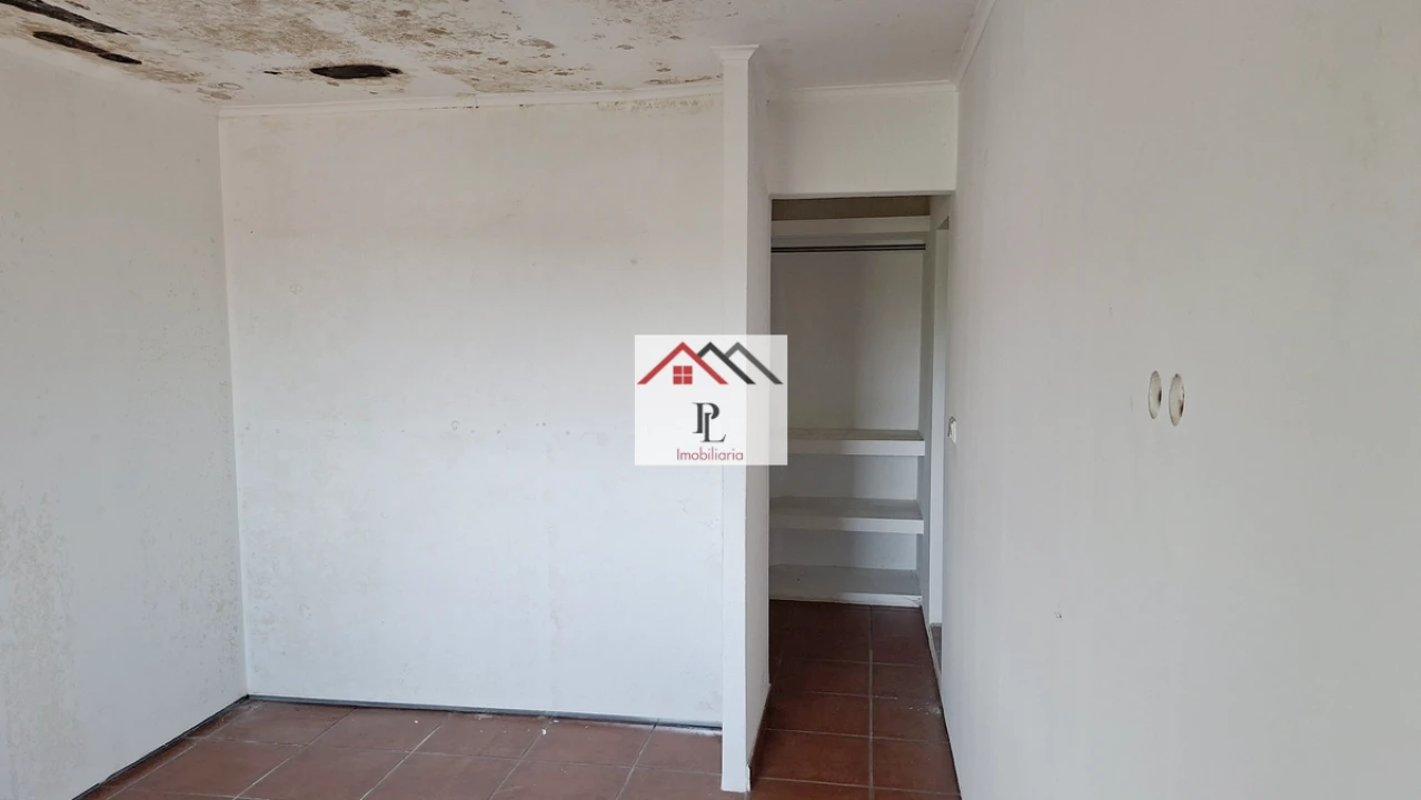 Moradia T4 para Venda em São João da Boa Vista Foto 24
