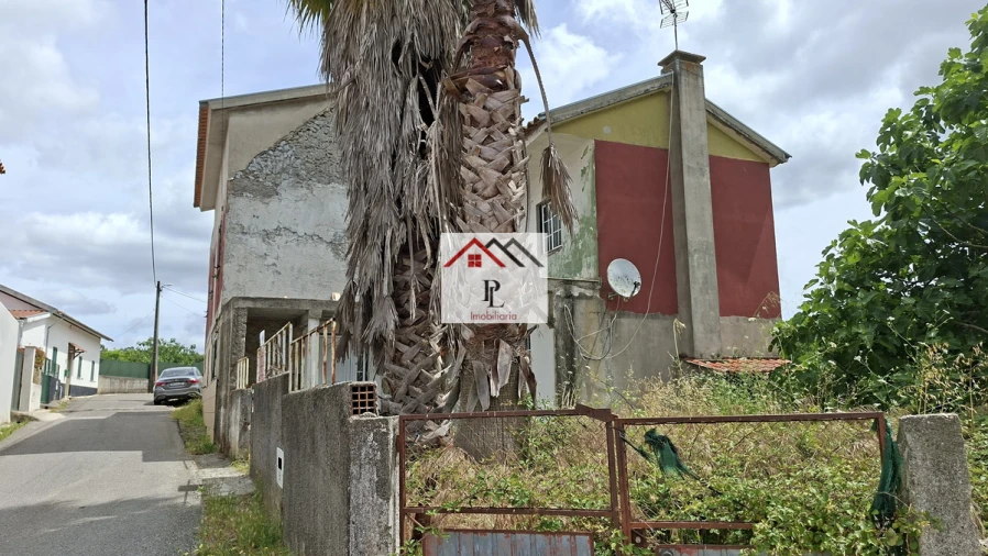 Moradia T4 para Venda em São João da Boa Vista Foto 2