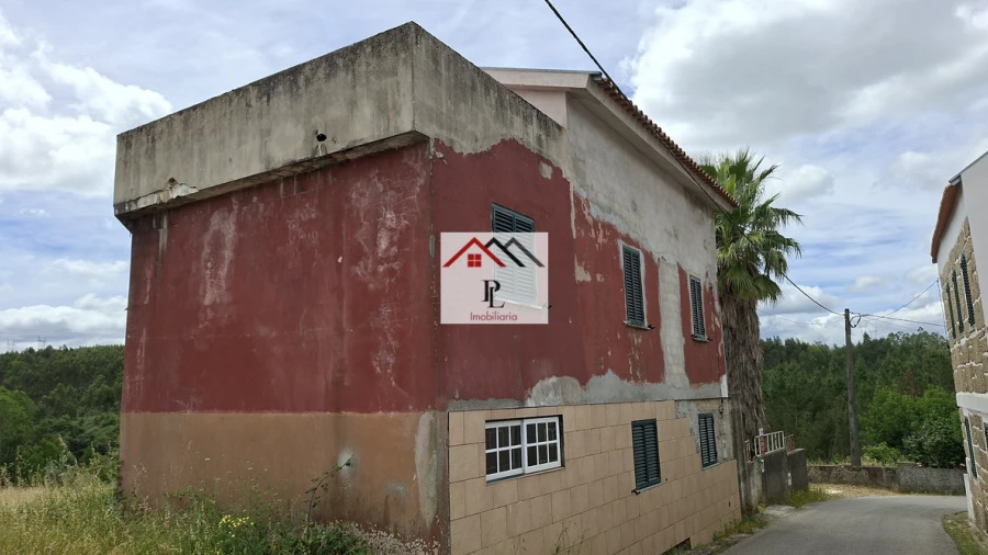 Moradia T4 para Venda em São João da Boa Vista