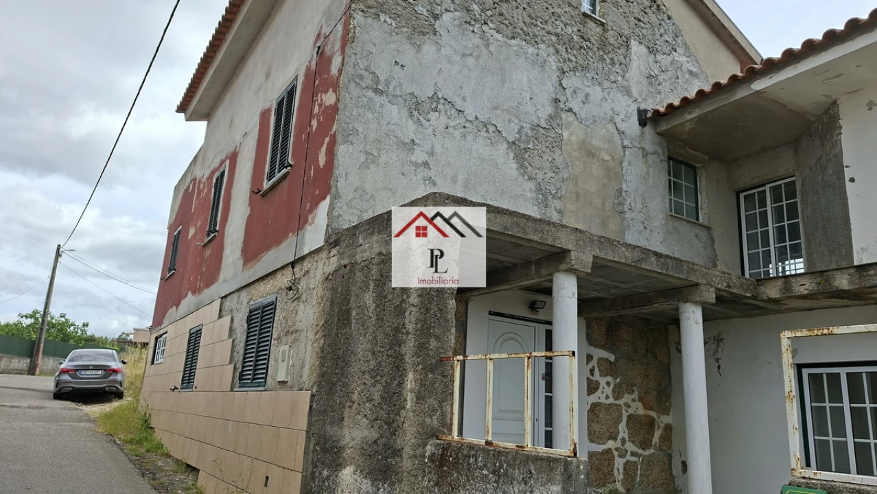 Moradia T4 para Venda em São João da Boa Vista Foto 4