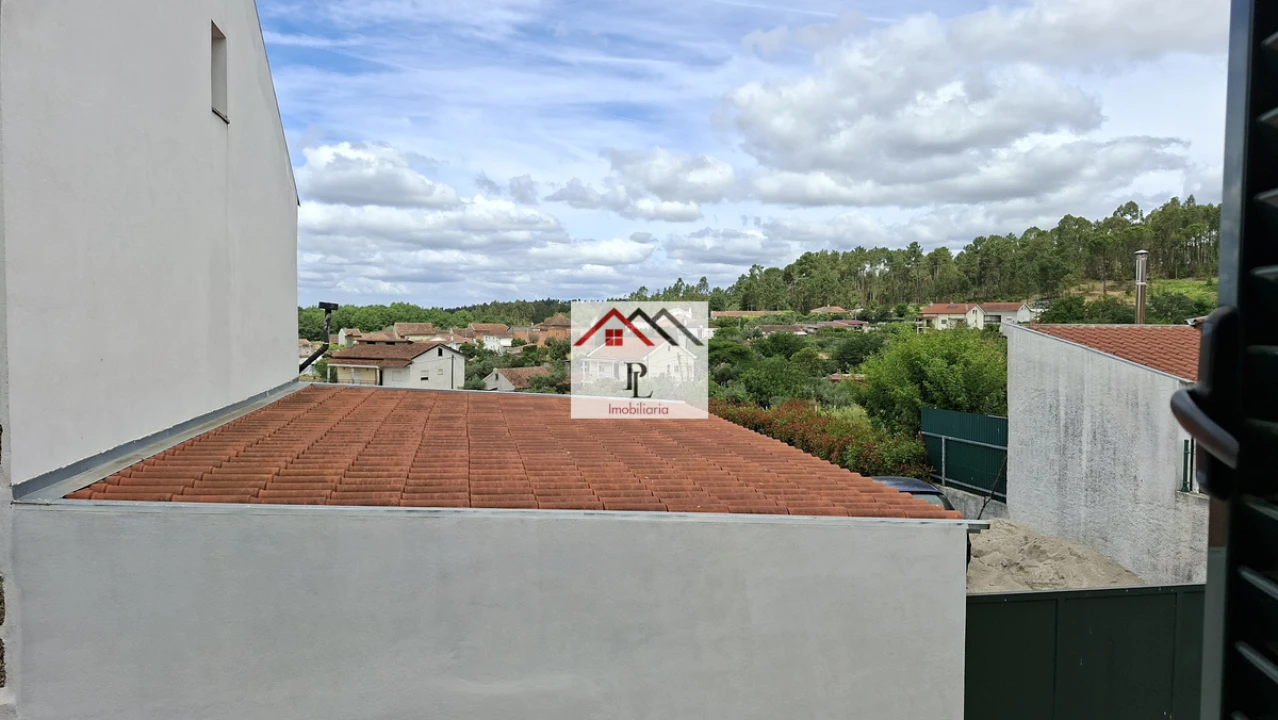 Moradia T4 para Venda em São João da Boa Vista Foto 23