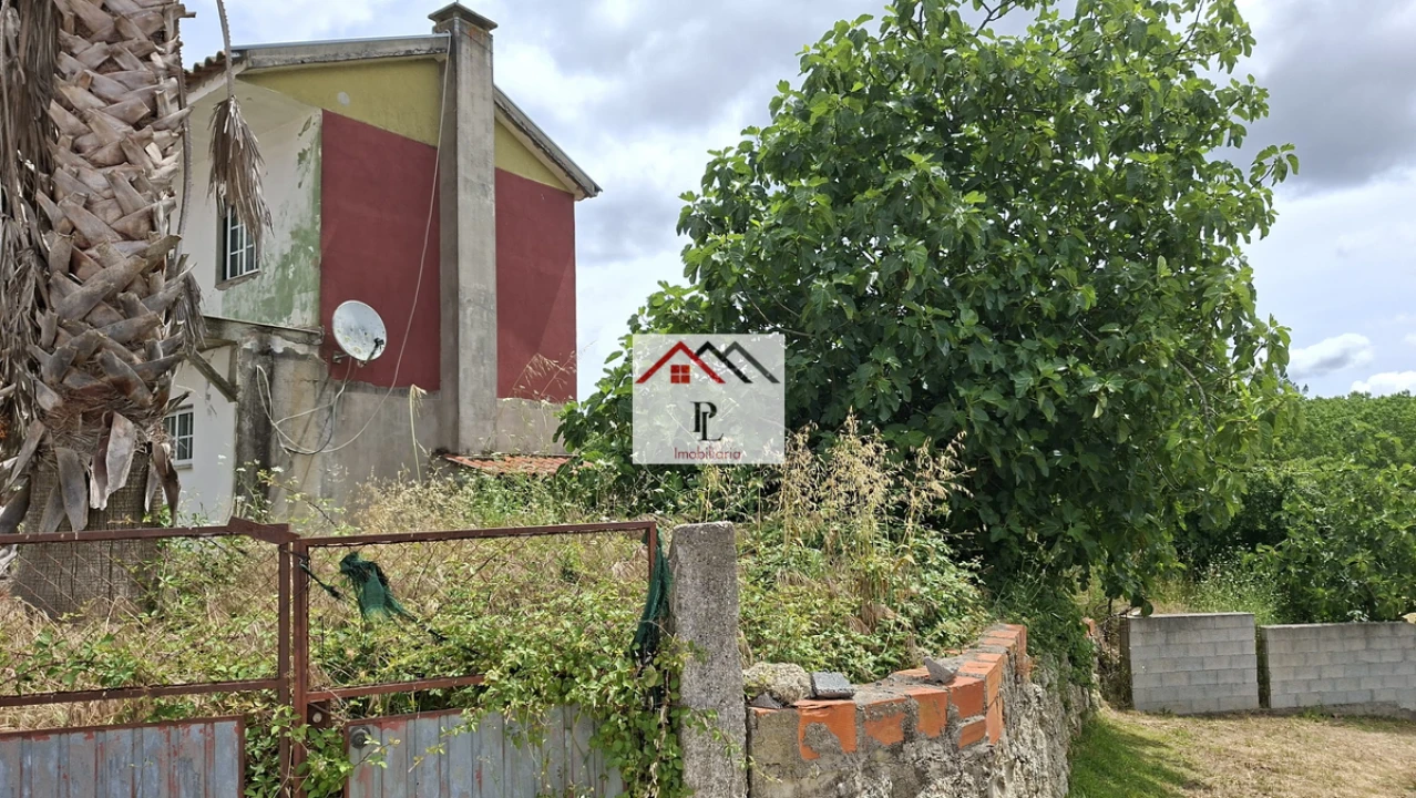 Moradia T4 para Venda em São João da Boa Vista Foto 3