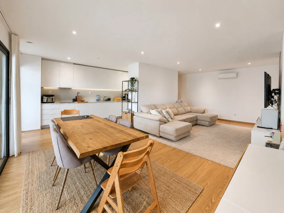 Apartamento T3 para Venda em Moreira Foto 16