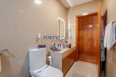 Moradia T6 para Venda em Matosinhos e Leça da Palmeira