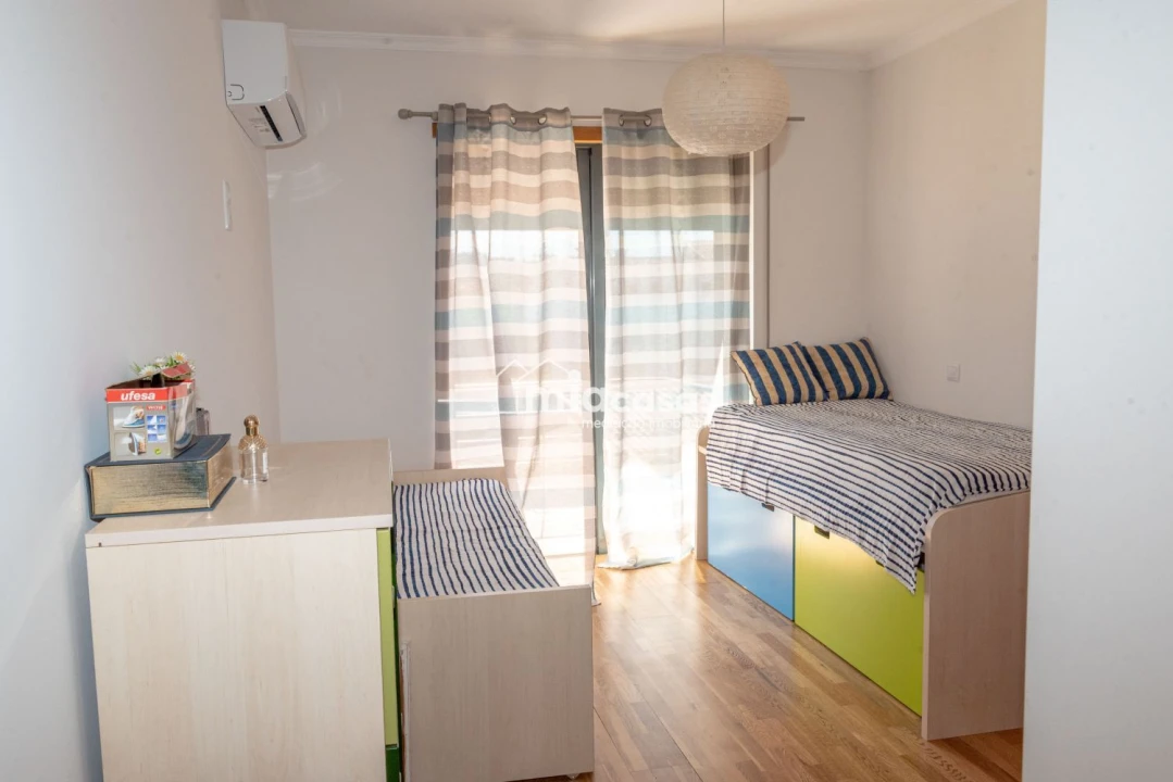 Apartamento T3 para Venda em Tamengos, Aguim e Óis do Bairro Foto 22